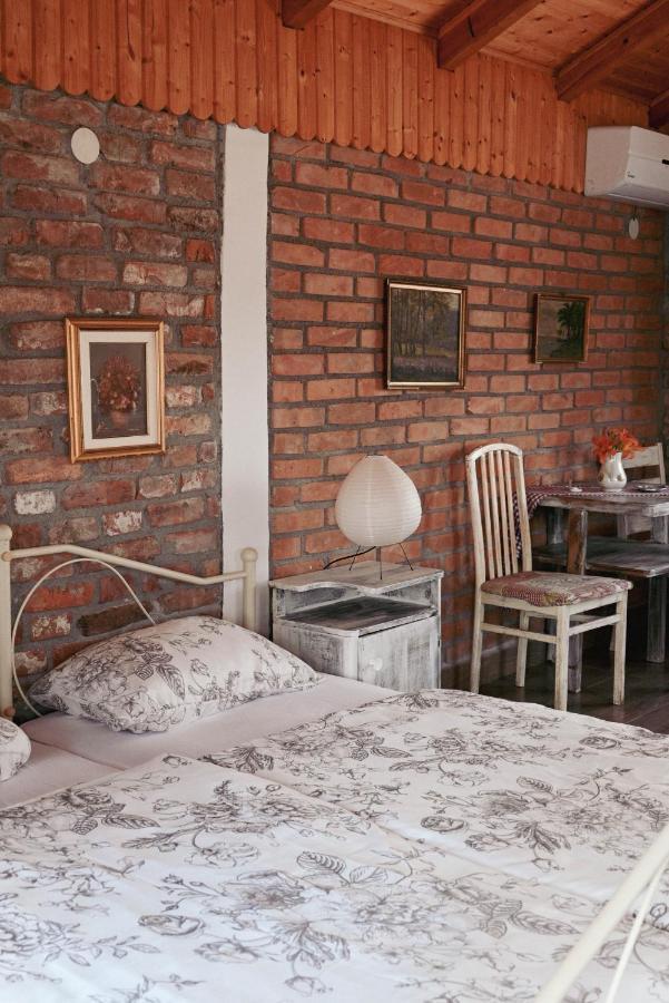 Studio Apartment Romeo 大戈里察 外观 照片