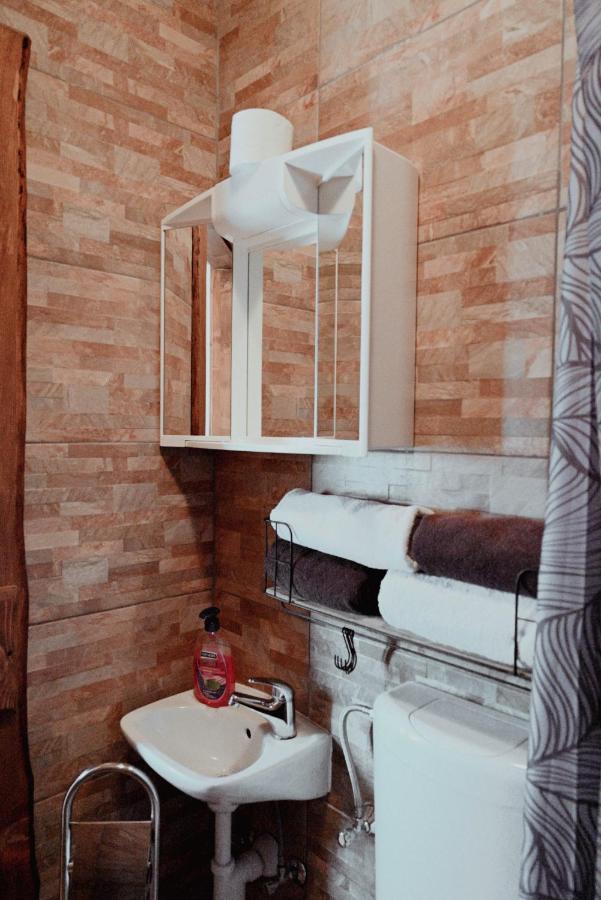 Studio Apartment Romeo 大戈里察 外观 照片