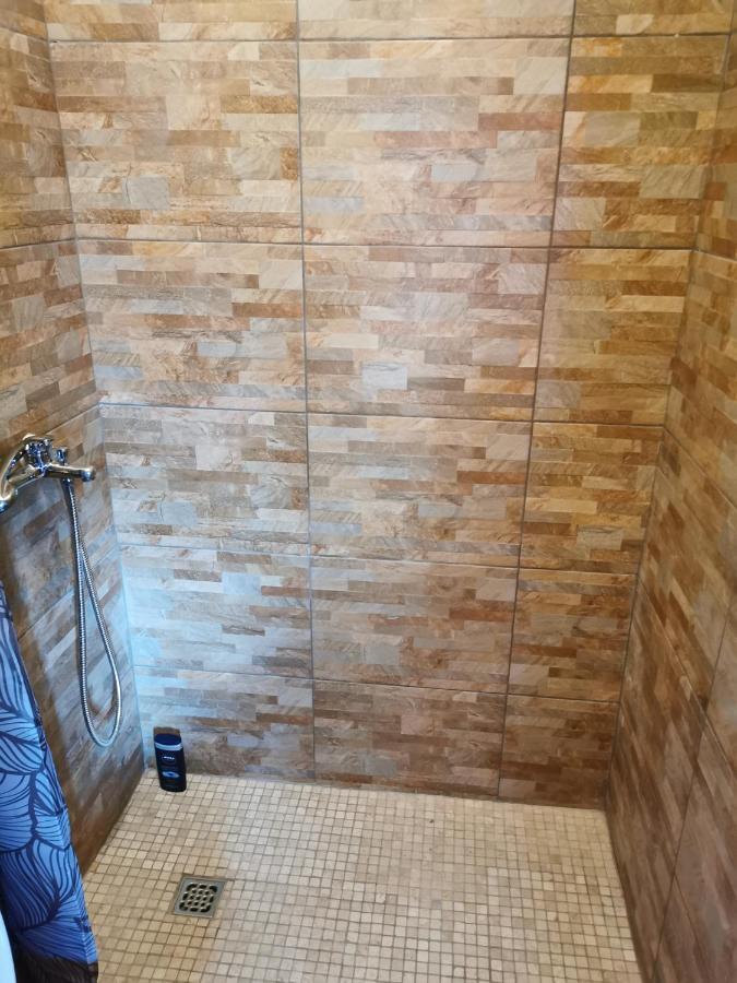 Studio Apartment Romeo 大戈里察 外观 照片